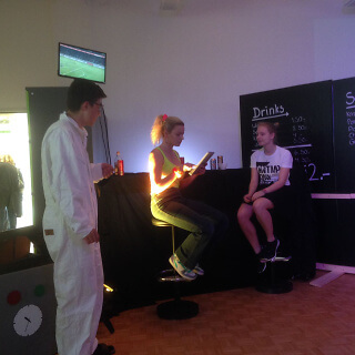  56981827 6738 493b a493 d60ee8f9608f