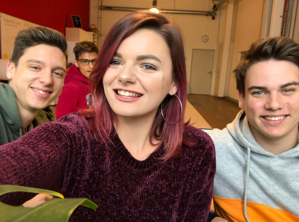  c180594b 179f 4d79 aefb 33cb01aea837